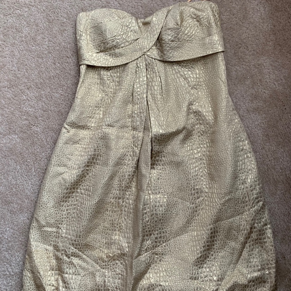 Strapless dress